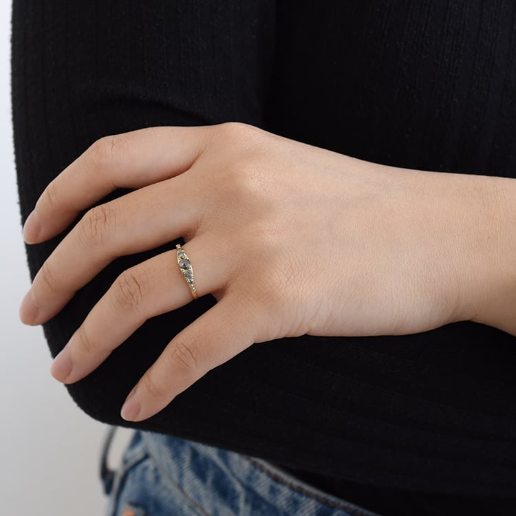 Zlatý prsteň so salt and pepper diamanty 96376