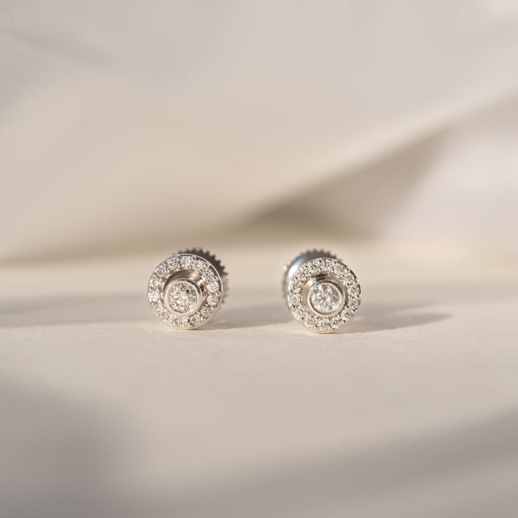 Náušnice 2v1 s 0.22ct lab-grown diamantmi a skrutkovacím zapínáním Marisa 102373