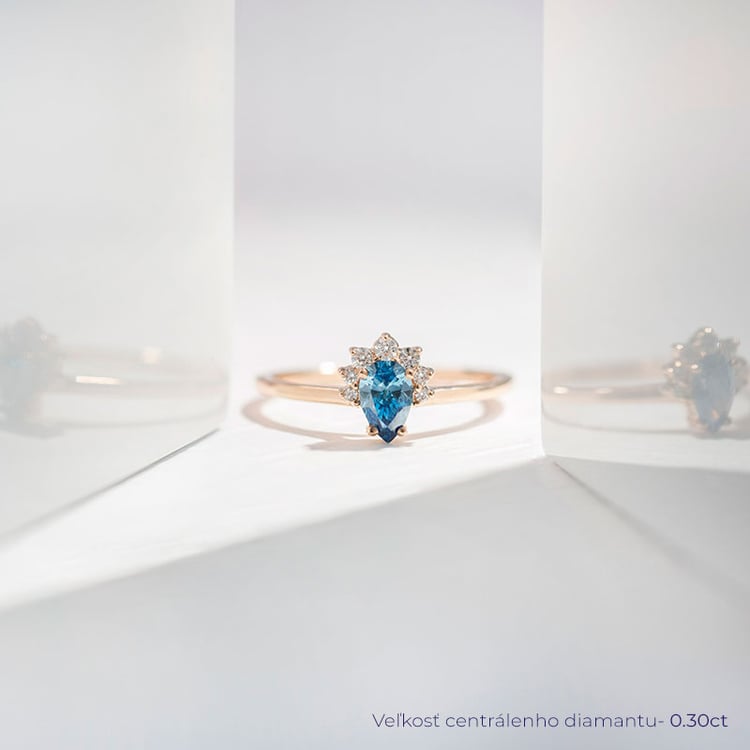 Zásnubný prsteň s certifikovaným fancy blue lab-grown diamantom Aiza 114179