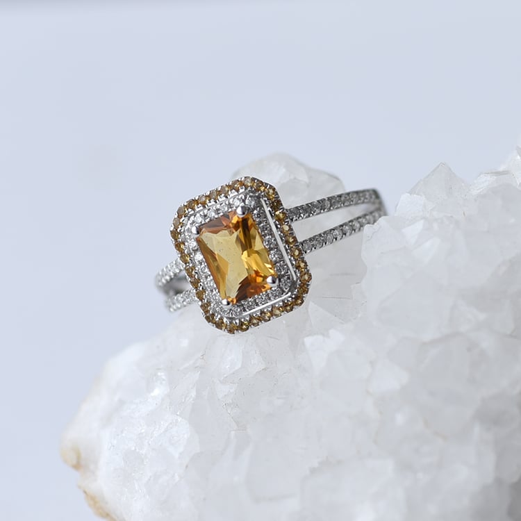 Zlatý prsteň 61842