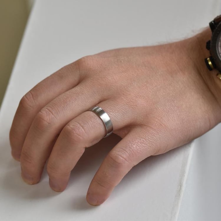 Svadobné obrúčky komfortného typu z bieleho zlata Milda 31708