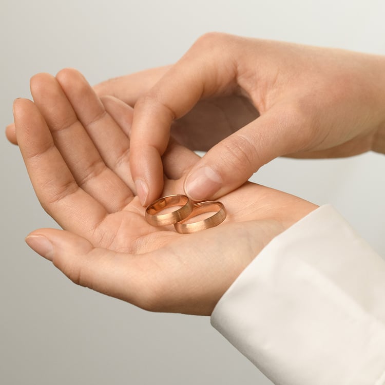 Pologuľaté svadobné prstene zo zlata Amma 156840