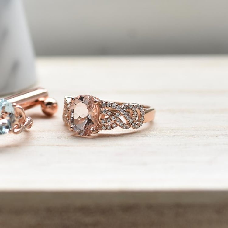 Morganitový prsteň s diamantmi Mia 9953