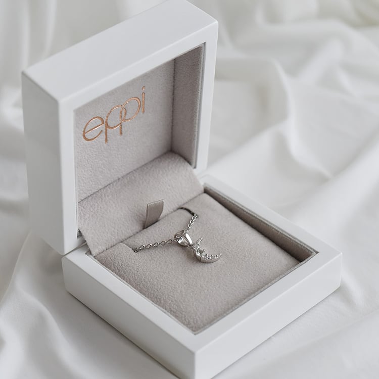 Náhrdelník so zafírom 92152