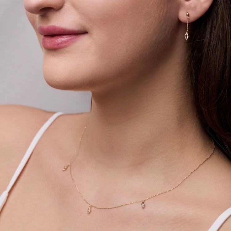 Zlatá kolekcia šperkov s bielymi topásmi 164078