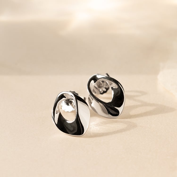 Elegantne tvarované strieborné náušnice Livet 138989