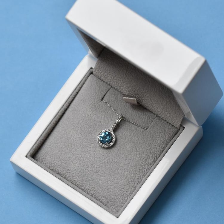 Náhrdelník s topásom 32144