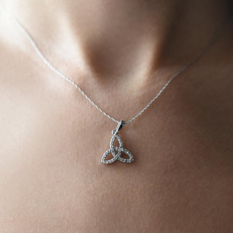 Zlatý diamantový náhrdelník 13843