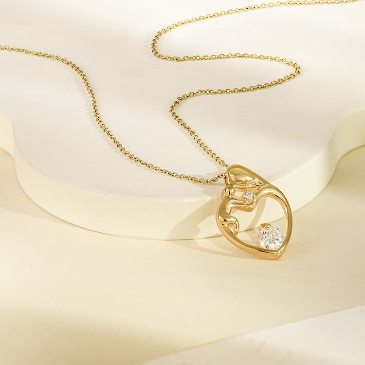 Prívesok matka a dieťa s moissanitom a lab-grown diamantom Heli 161659