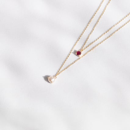 Zlatý náhrdelník s perlou a rubínom Auburn