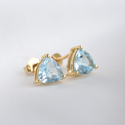 Strieborné náušnice s nebesky modrými topásmi Magni