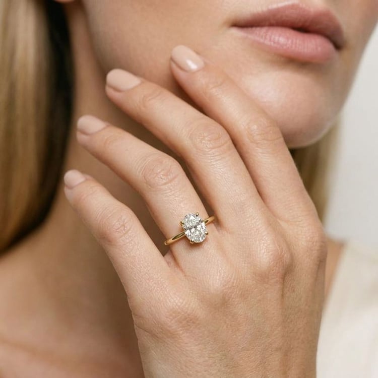 Zásnubný prsteň s výberom písmen a diamantmi Frost 167675