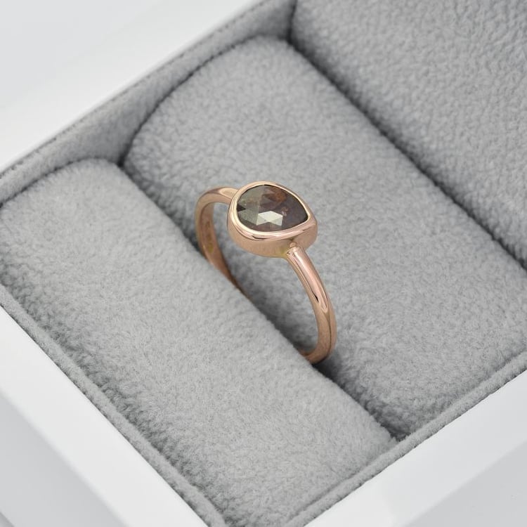 Diamantový prsteň zo zlata 44242