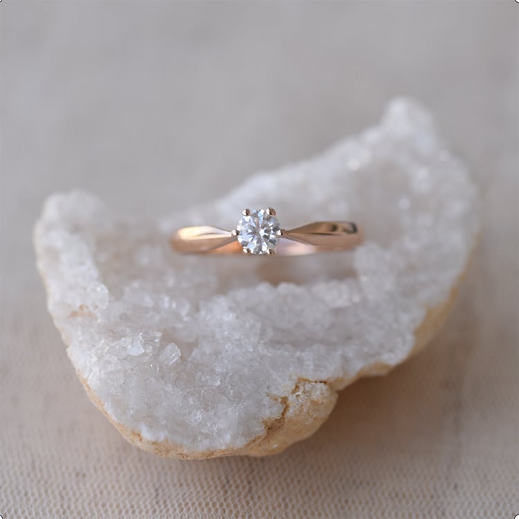 Zlatý prsteň 65283