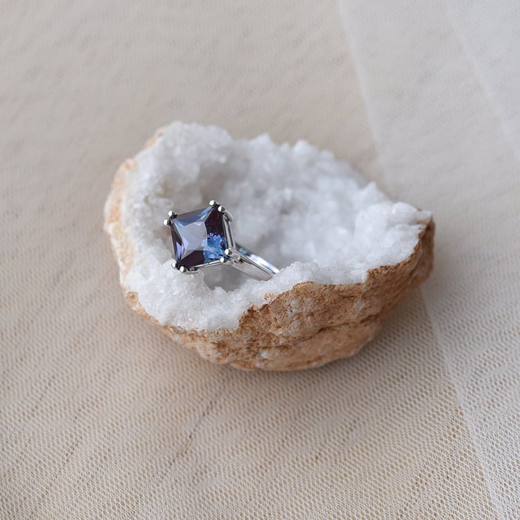 Zlatý prsteň s alexandritom 72443