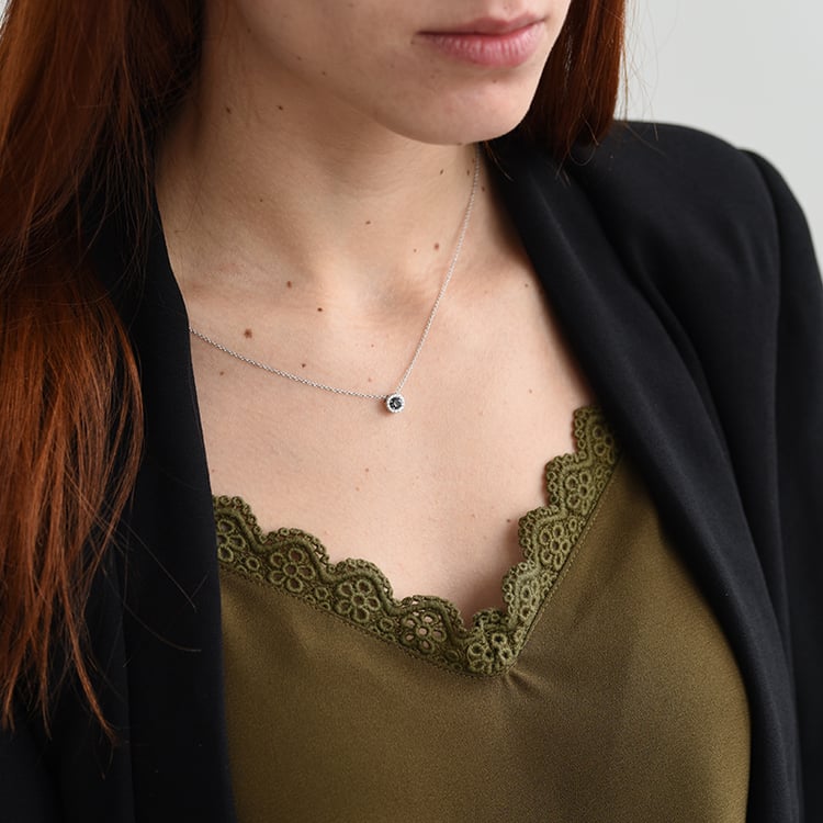 Halo prívesok s čiernym diamantom Usara 62107