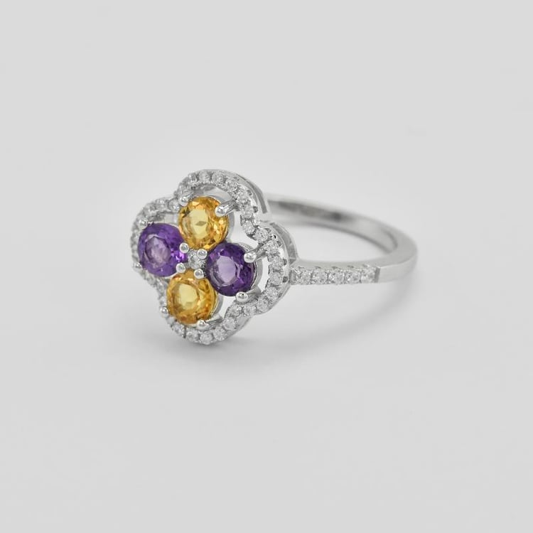 Prsteň zo striebra 38389