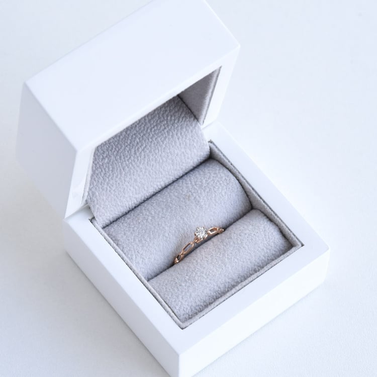 Trendy prsteň 84423