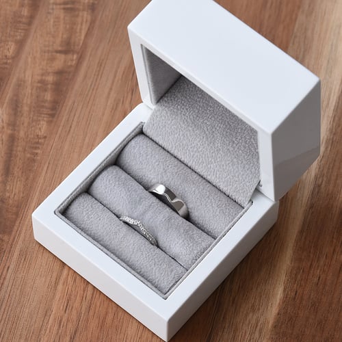Zlatý eternity prsteň s lab-grown diamantmi a pánský plochý prsteň Magee