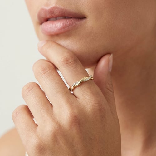 Prepletaný rozvodový prsteň s lab-grown diamantmi Indra