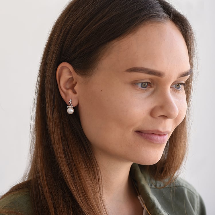 Elegantné strieborné náušnice 61323