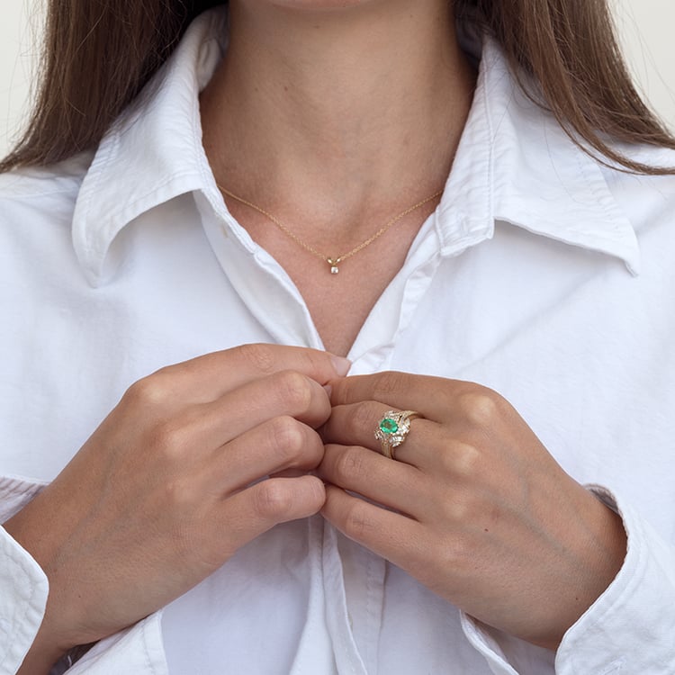 Zlatý prsteň s oválnym smaragdom a diamantmi Ross 126344