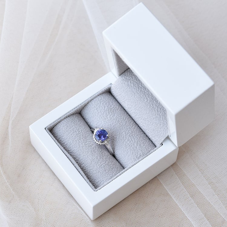 Tanzanitový prsteň 67763