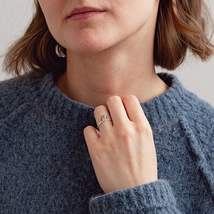 Atypický zlatý prsteň s marquise salt and pepper diamantom Thera 132783