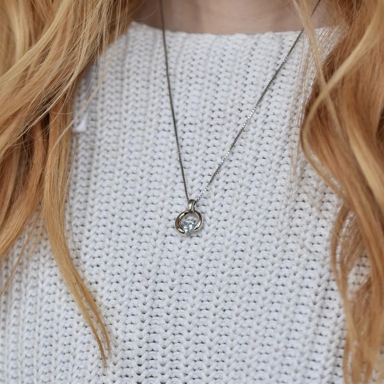 Strieborná obežná dráha 28606