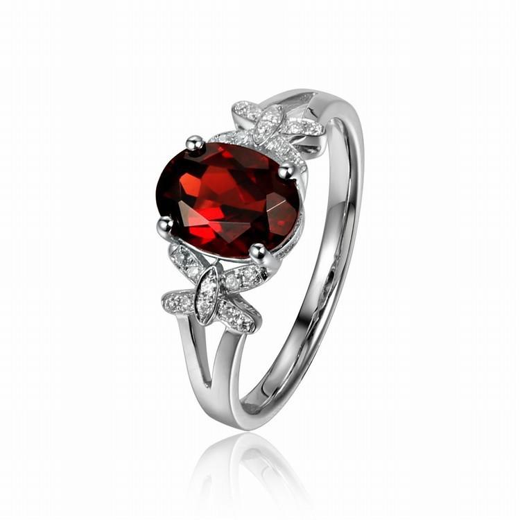 Granátové náušnice s diamantmi 4746