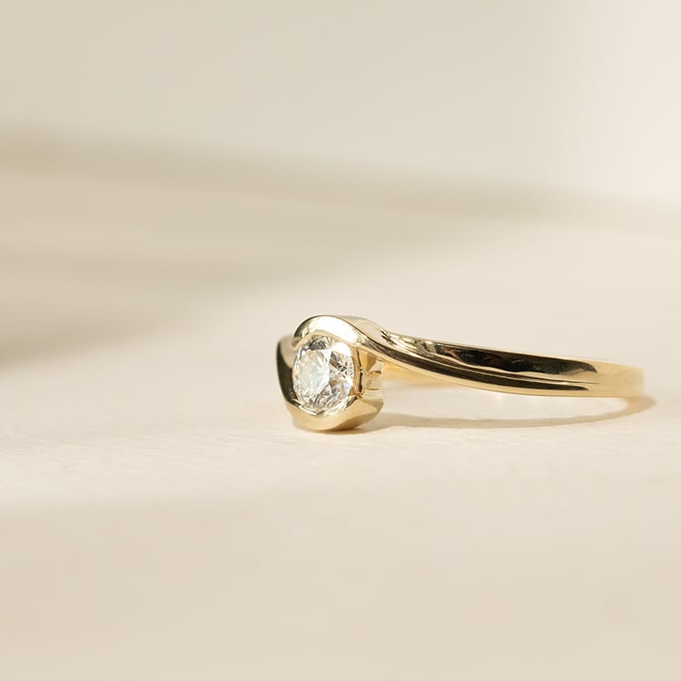 Zlatý zásnubný prsteň s 0.51ct IGI certifikovaným lab-grown diamantom Saffar 148231