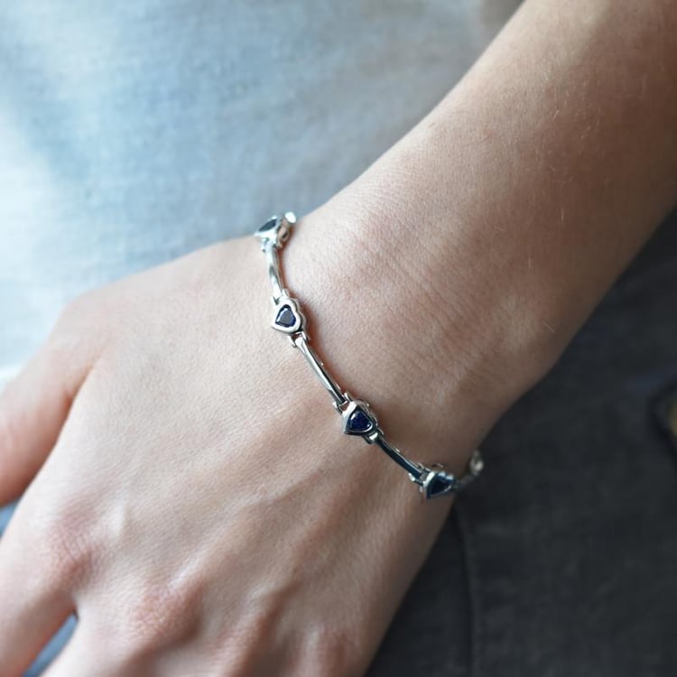 Strieborný náramok 15049