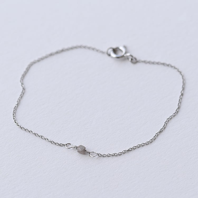 Náramok s bielou kockou 62268