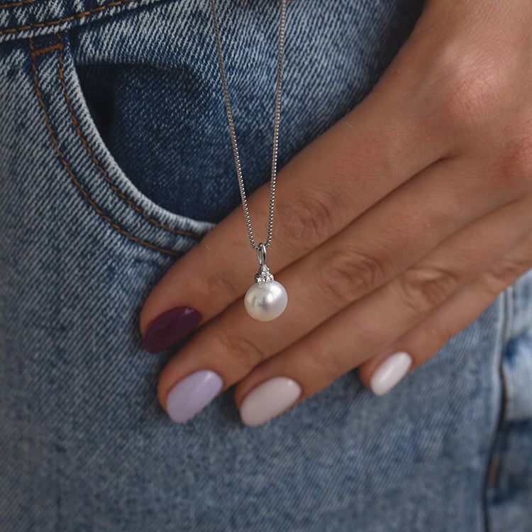 Perlový náhrdelník 67153