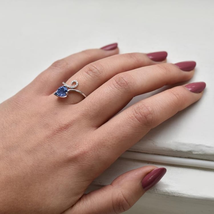 Zlatý prsteň s tanzanitovou slzou 39140