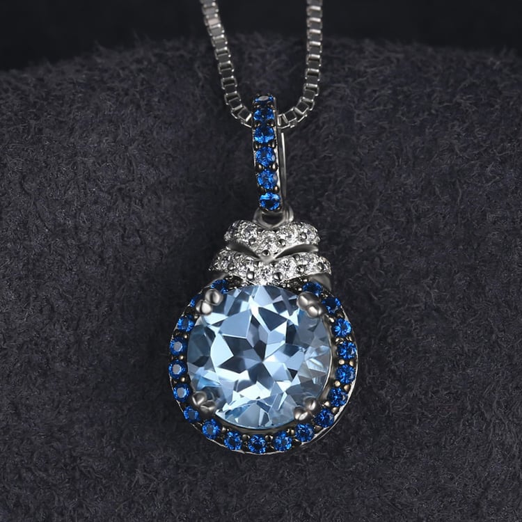 Náhrdelník zo striebra 19380