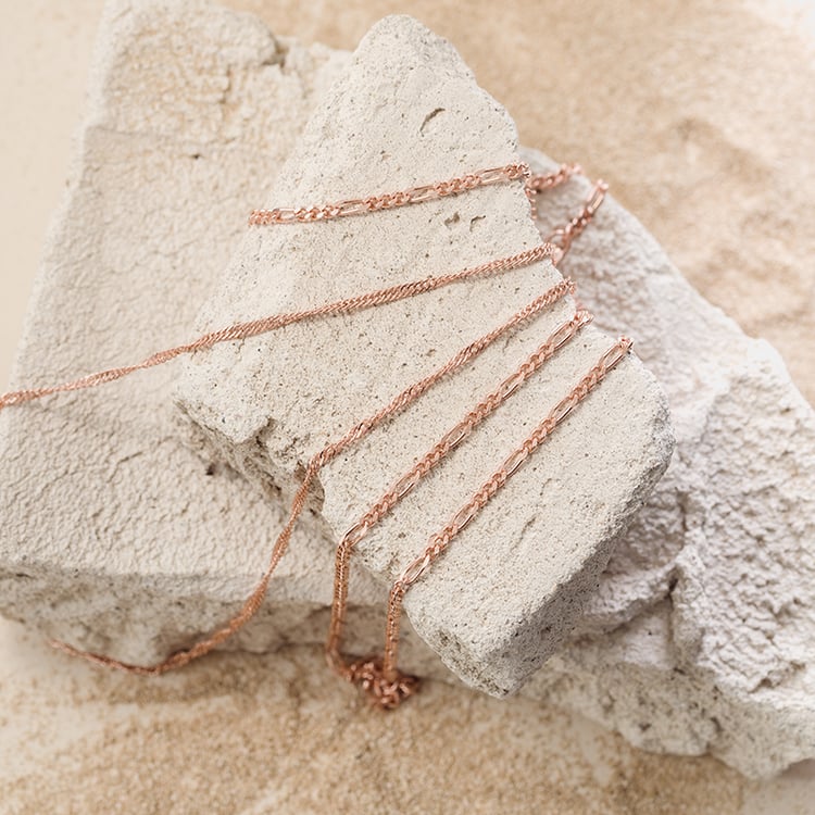 Figaro retiazka 45 cm zo striebra 124421