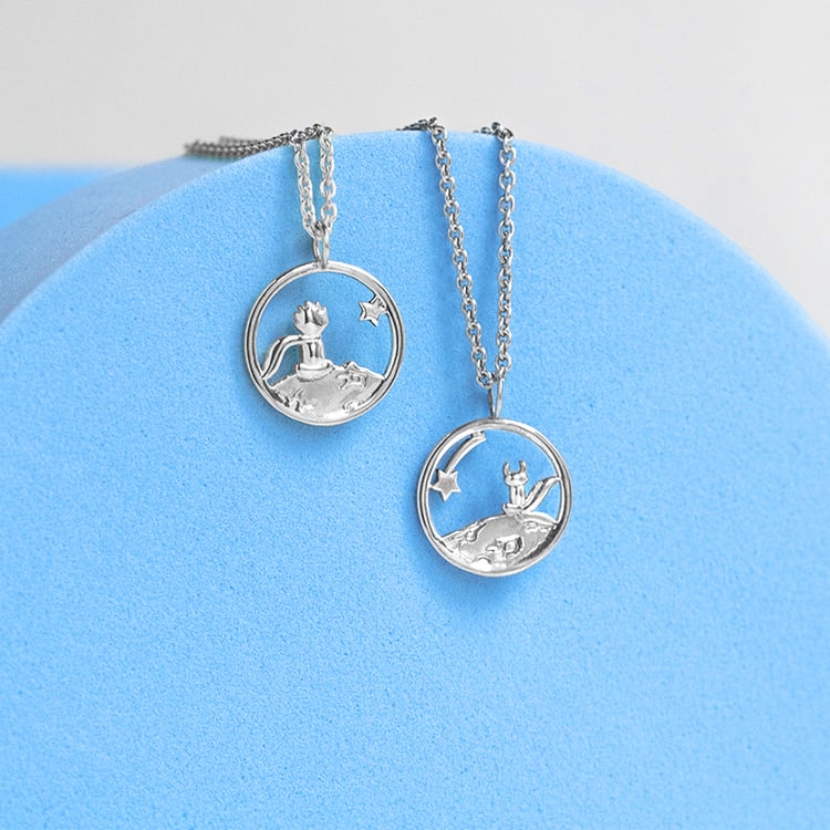 Strieborný vykrojený prívesok s postavičkou Malý princ 160814