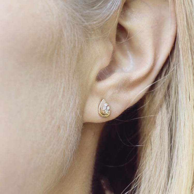 Zlaté náušnice s diamantmi 11794