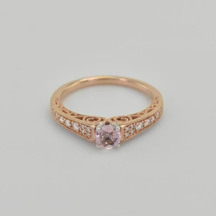 Zásnubný prsteň zo zlata 38180