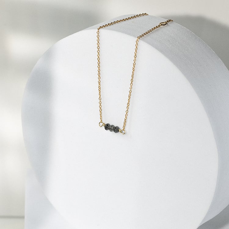 Zlatý náramok na nohu so salt and pepper diamantmi Iga 142634