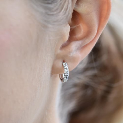 Zlaté kruhové náušnice s diamantmi Sille