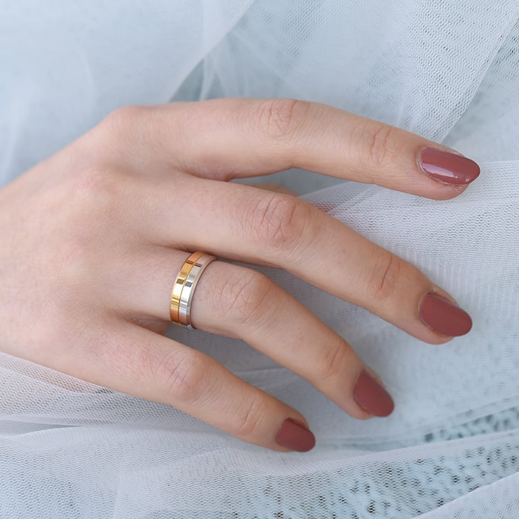 Dvojfarebný plochý snubný prsteň 61381