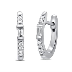 Kruhové náušnice s diamantmi Iker
