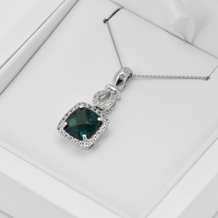 Smaragdový prívesok 36682