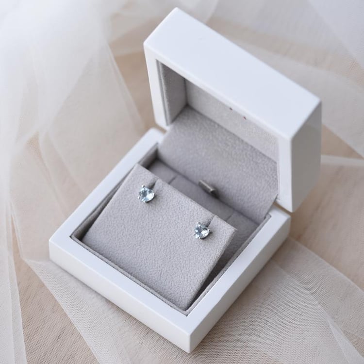 Zlaté náušnice s akvamarínmi 52917