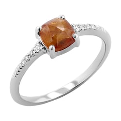 Prsteň so salt and pepper diamantom a lab-grown diamantmi Embla