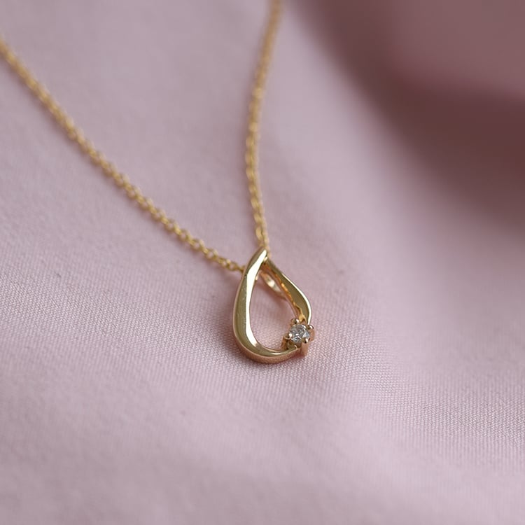 Zlatý náhrdelník s kvapkou 64441