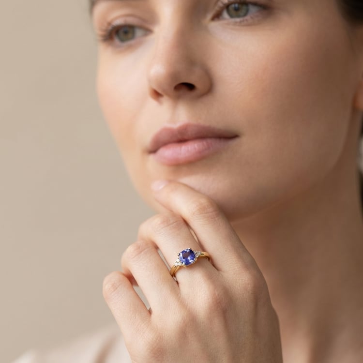 Rozvodový zlatý prsteň s tanzanitom a diamantmi Hal 165772