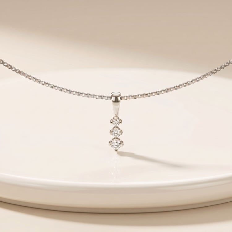 Minimalistický diamantový prívesok Hidde 170375